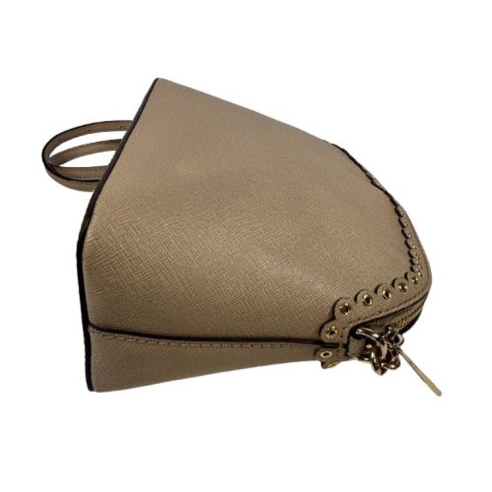 Michael Kors Jet Set Dome Crossbody Bag Beige Leather Gold Chain Stud Details - Picture 16 of 16